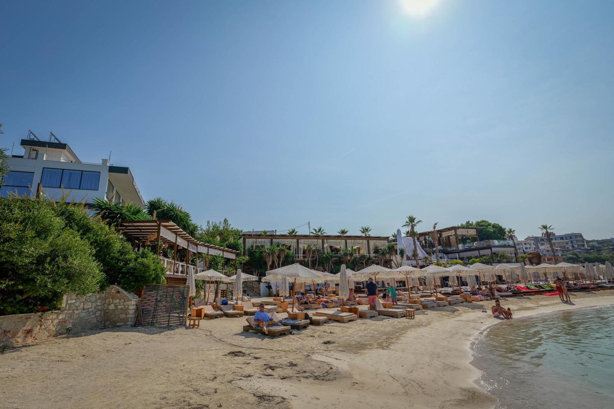 Hotell Denoel 4*